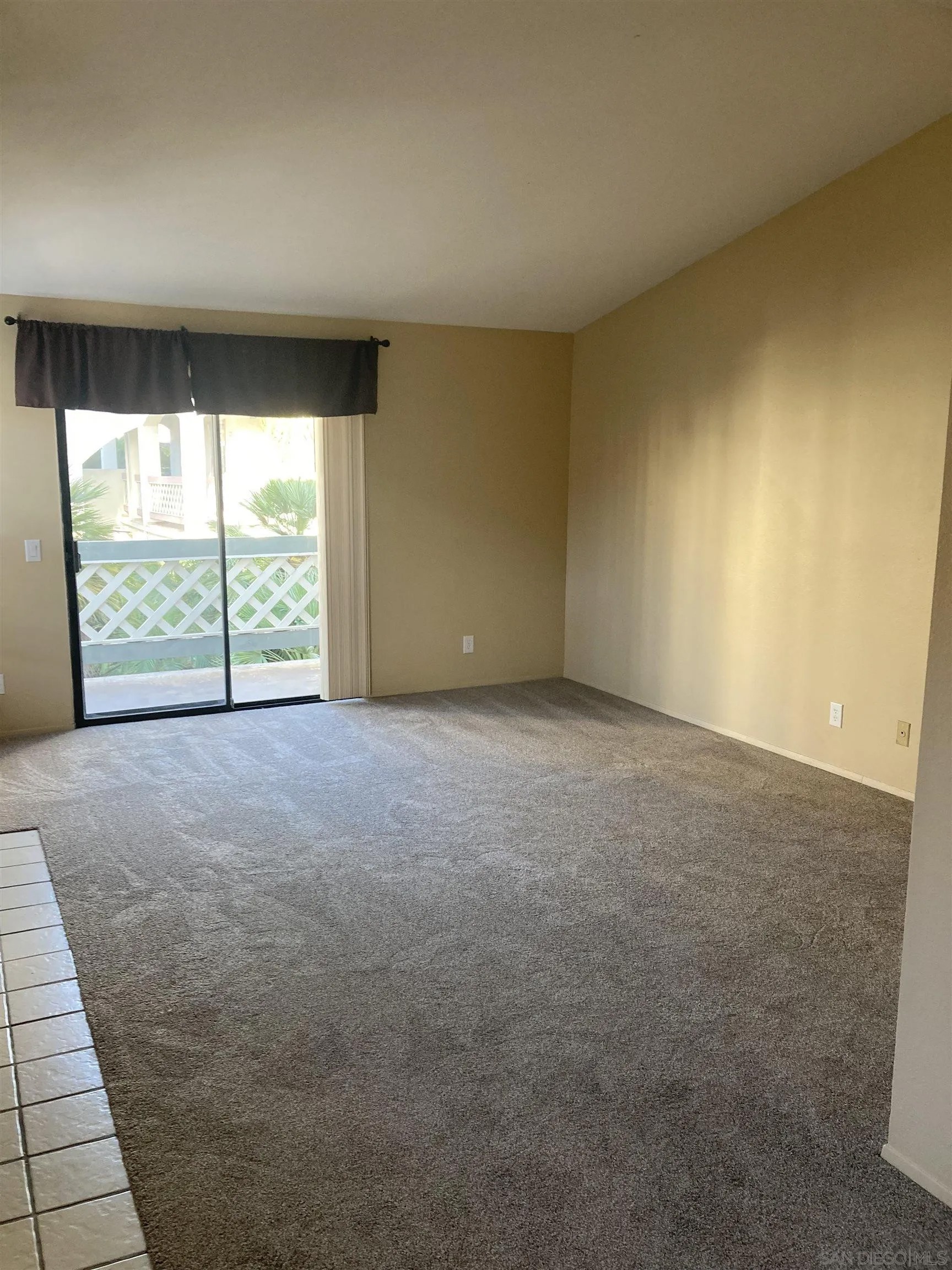 9414 Twin Trails 204