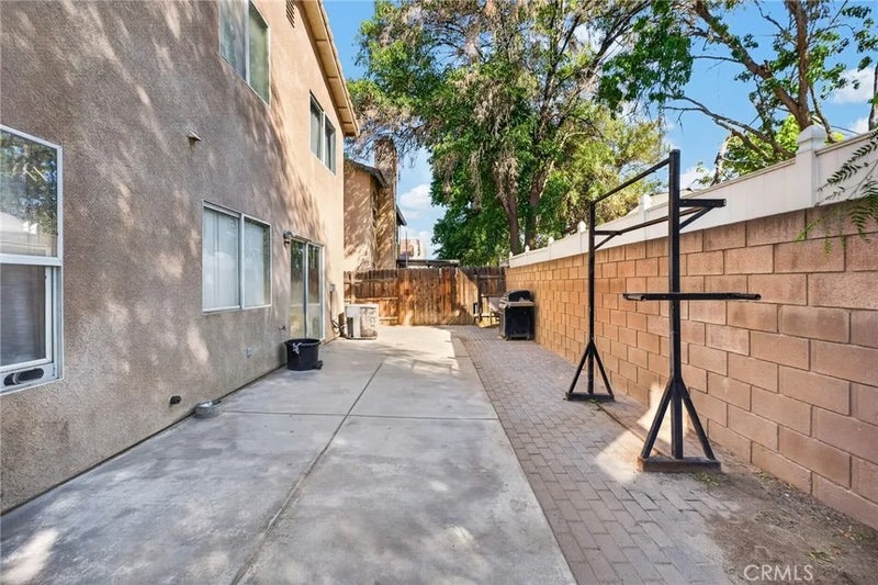 1152 Juniper Court