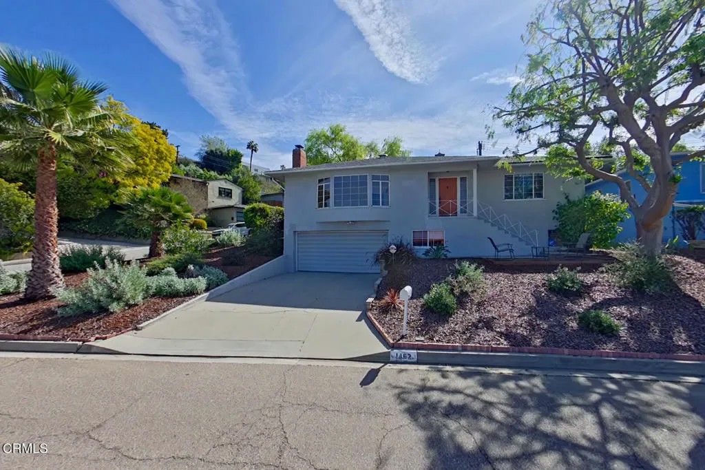 Photo of 1462 Glengarry Road, Pasadena, CA 91105 (MLS # P1-26004)