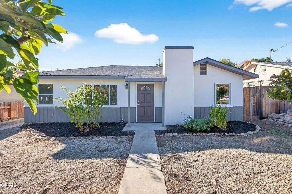 Photo of 201 Drown Avenue, Ojai, CA 93023 (MLS # V1-33578)