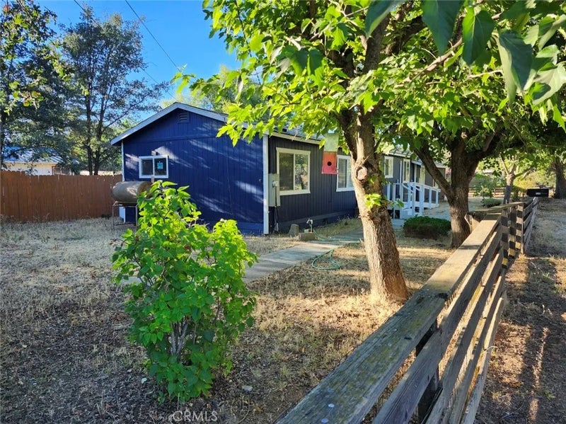 3770 Oakland Avenue