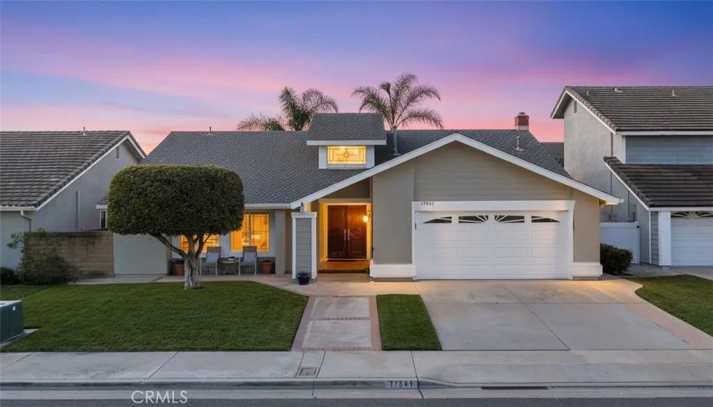 Photo of 17541 Beckwall Ln, Huntington Beach, CA 92649 (MLS # OC26011578)