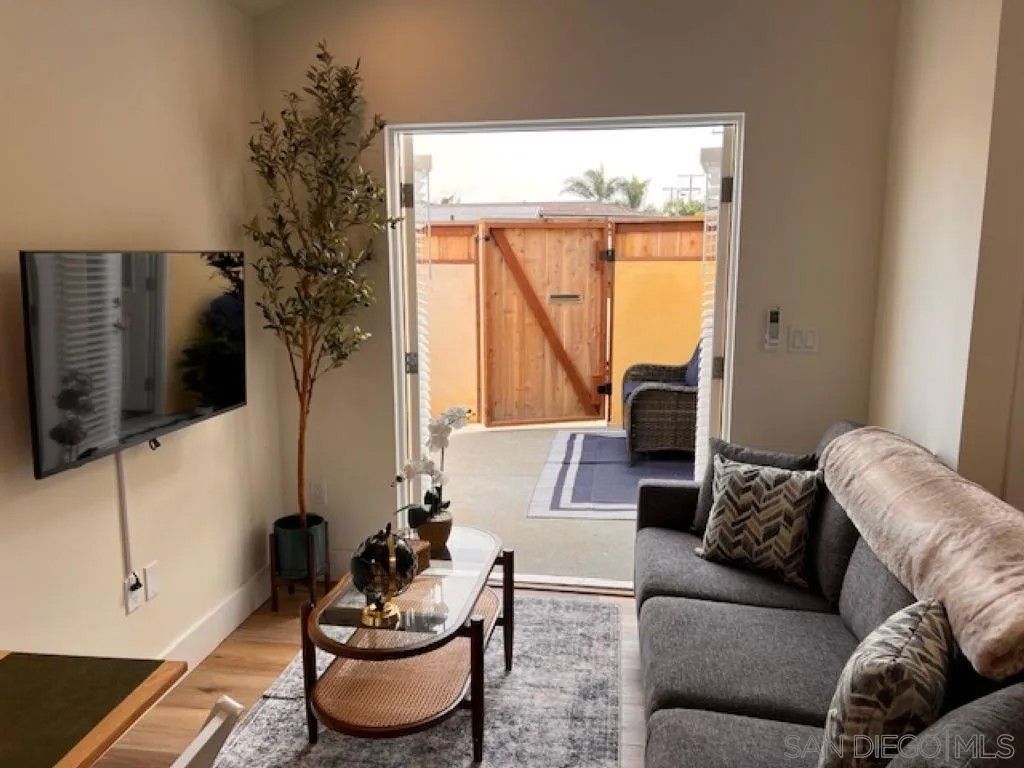 Photo of 1044 3rd St, Imperial Beach, CA 91932 (MLS # 260012384)