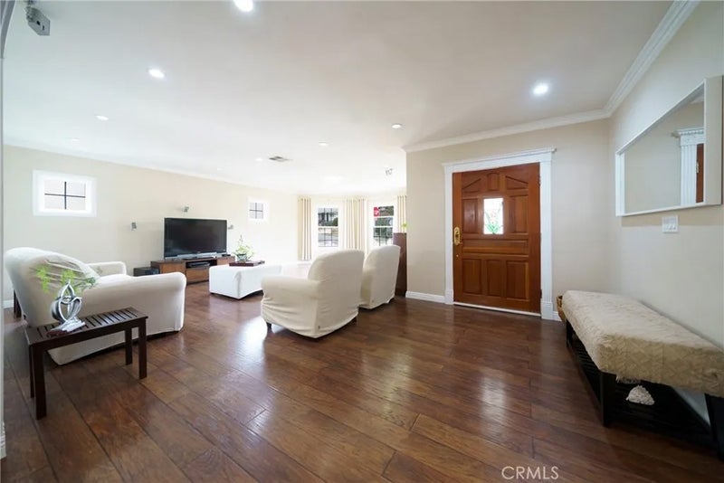 5163 Windermere
