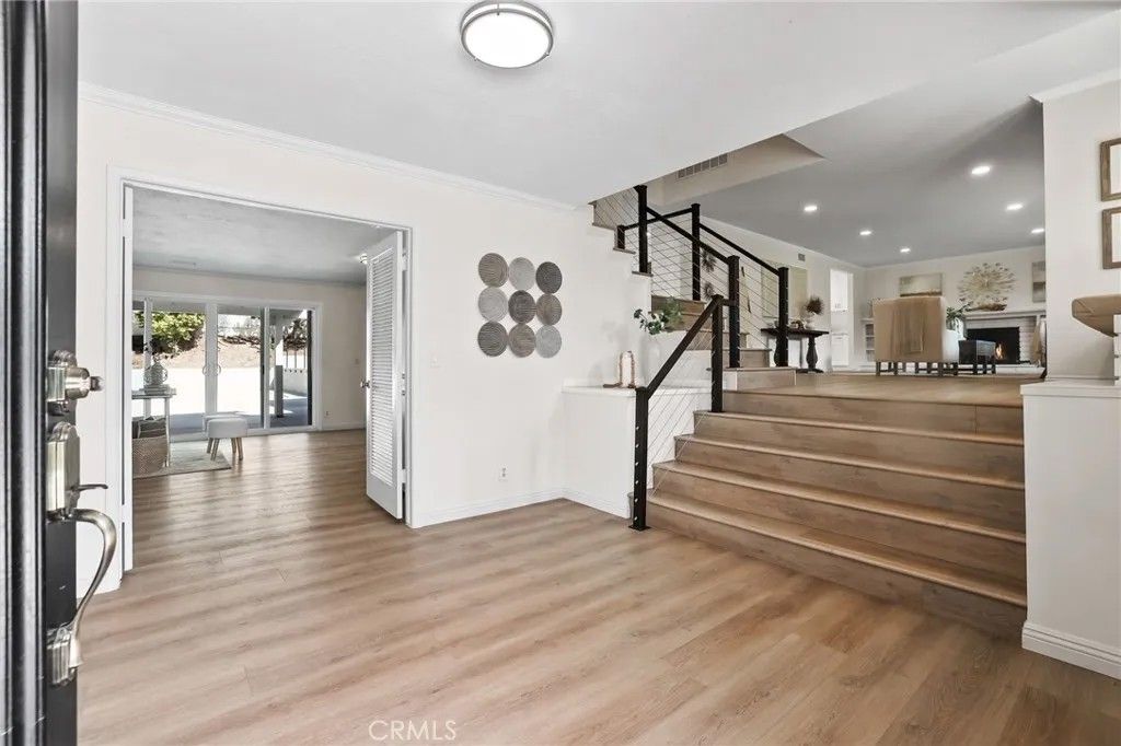 Photo of 19201 Barrett Lane, North Tustin, CA 92705 (MLS # OC26013544)