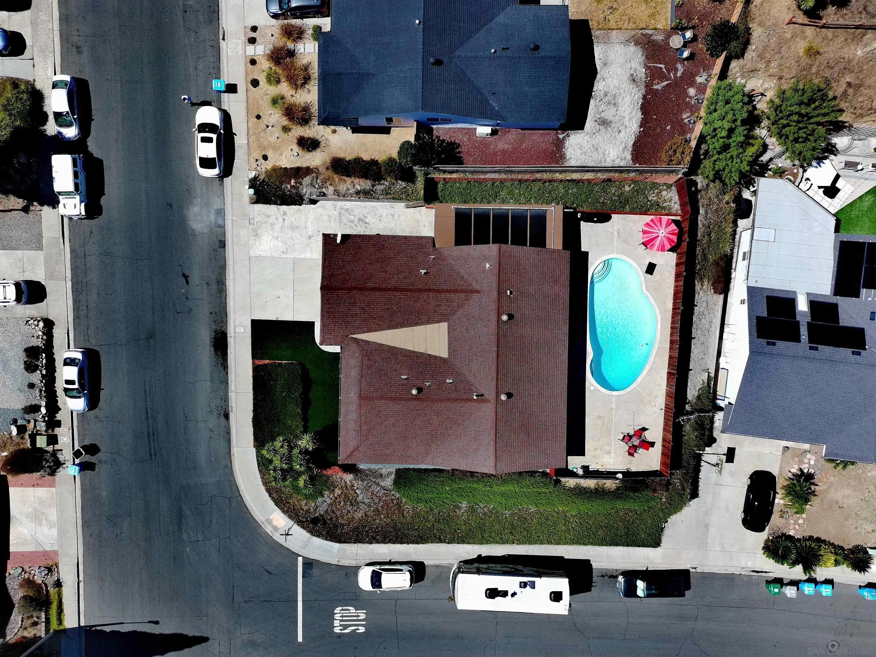 11394 Almazon St