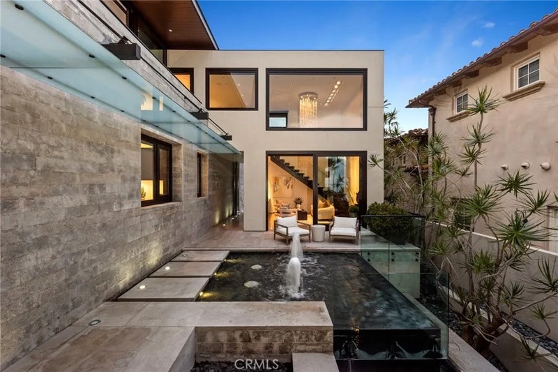 43 Beach View