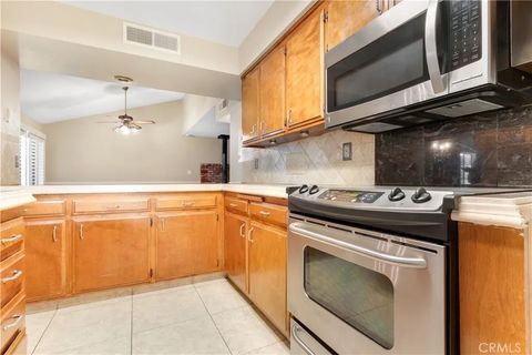 Tiny photo for 3713 Sweet Springs, Bakersfield, CA 93309 (MLS # SC25244285)