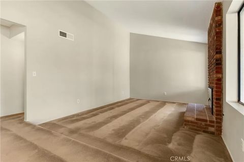 Tiny photo for 3713 Sweet Springs, Bakersfield, CA 93309 (MLS # SC25244285)