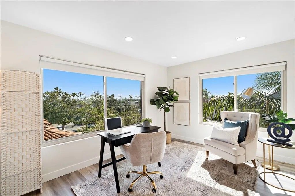 Photo of 5959 E Naples Plaza #306, Long Beach, CA 90803 (MLS # OC26052199)