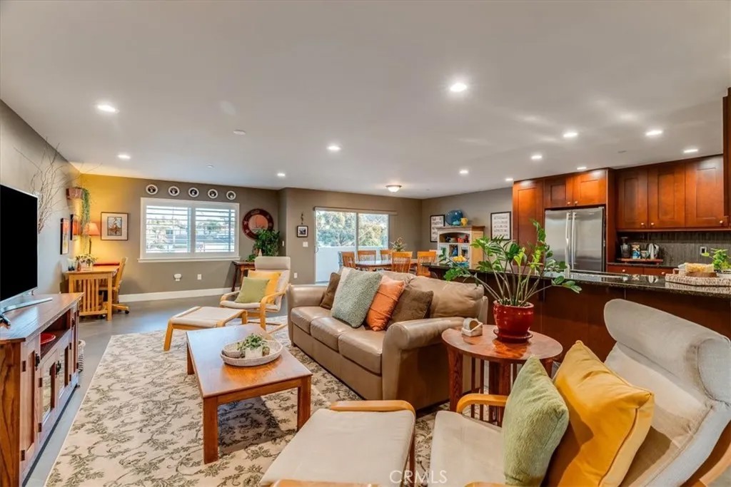 600 Morro Bay Boulevard 303