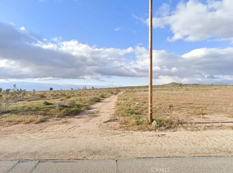 15500 Ave F8 East