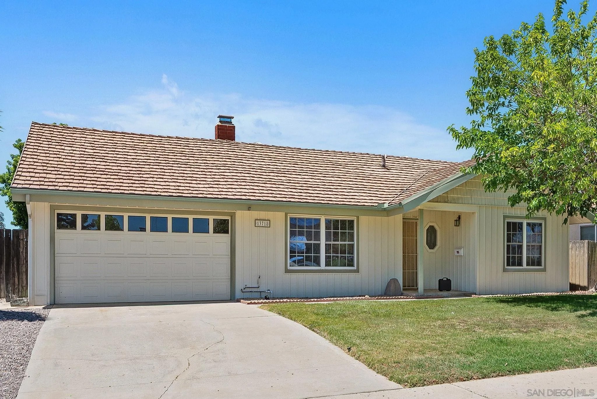13718 Ahwahnee