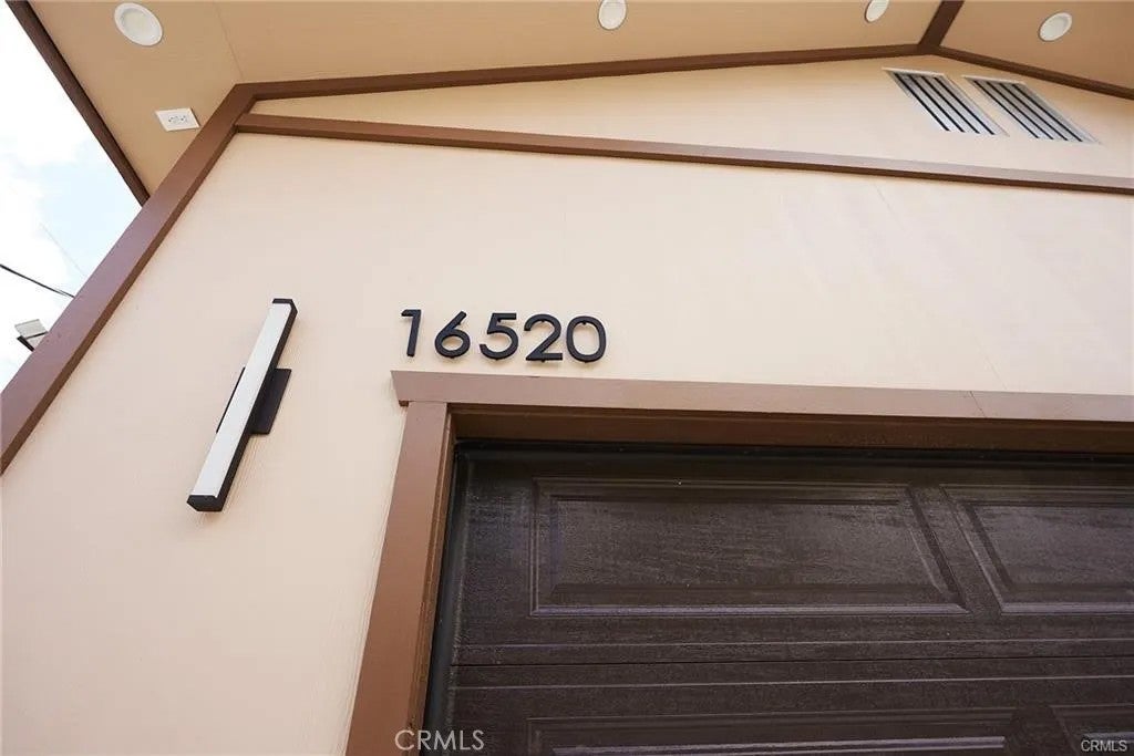 16520 Huron