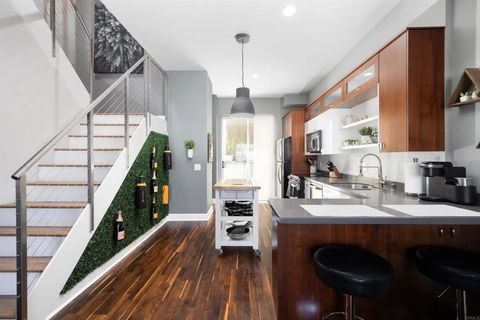 Tiny photo for 721 9th Avenue #3, San Diego, CA 92101 (MLS # PTP2505631)