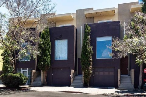 Tiny photo for 721 9th Avenue #3, San Diego, CA 92101 (MLS # PTP2505631)
