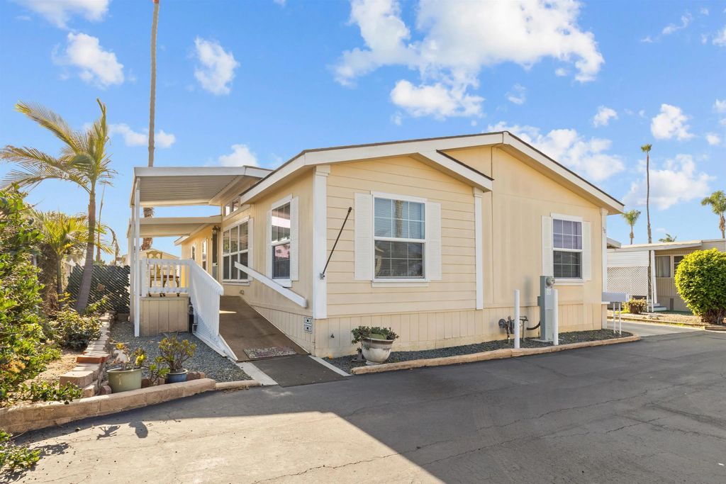 Photo of 502 Anita St #50, Chula Vista, CA 91911 (MLS # 250045394)