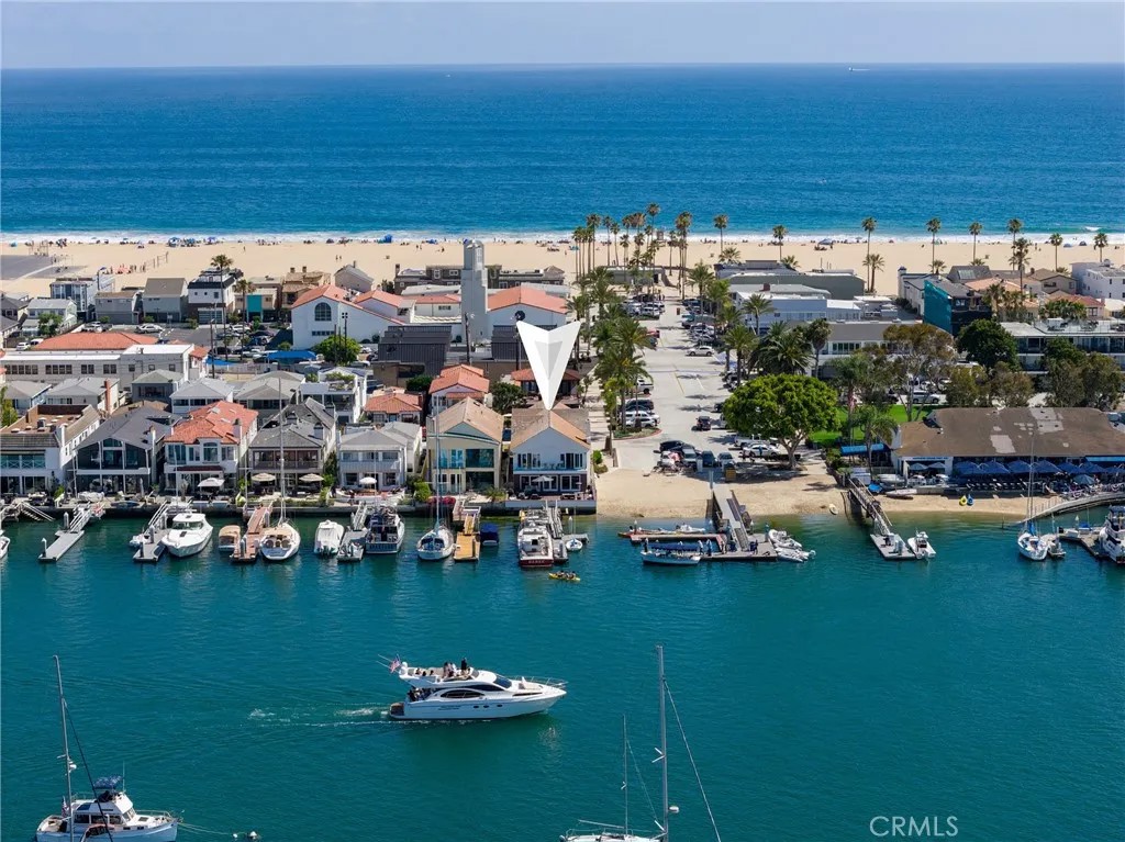 1444 W Bay