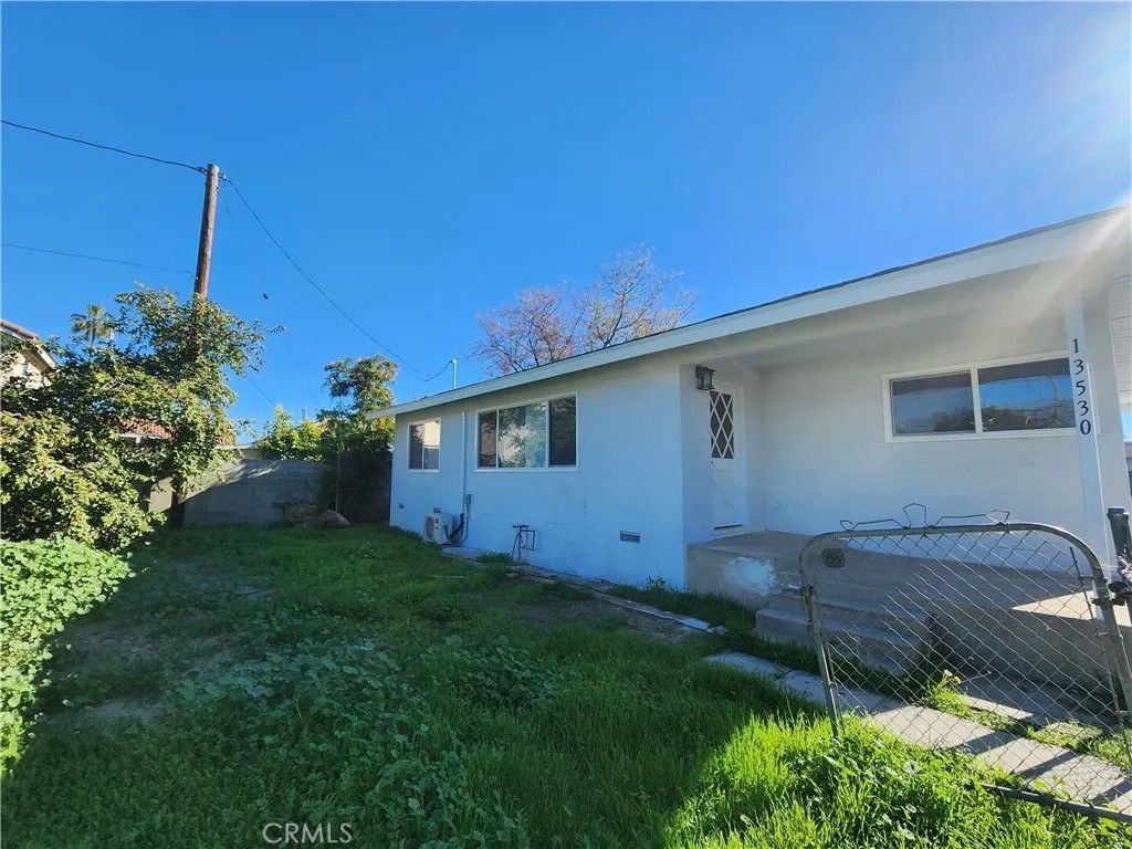 Photo of 13530 Palm Ave, Baldwin Park, CA 91706 (MLS # AR25274388)
