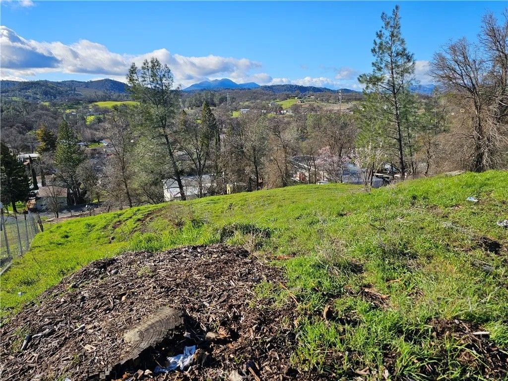 Photo of 10167 Bell, Lower Lake, CA 95457 (MLS # LC26039192)