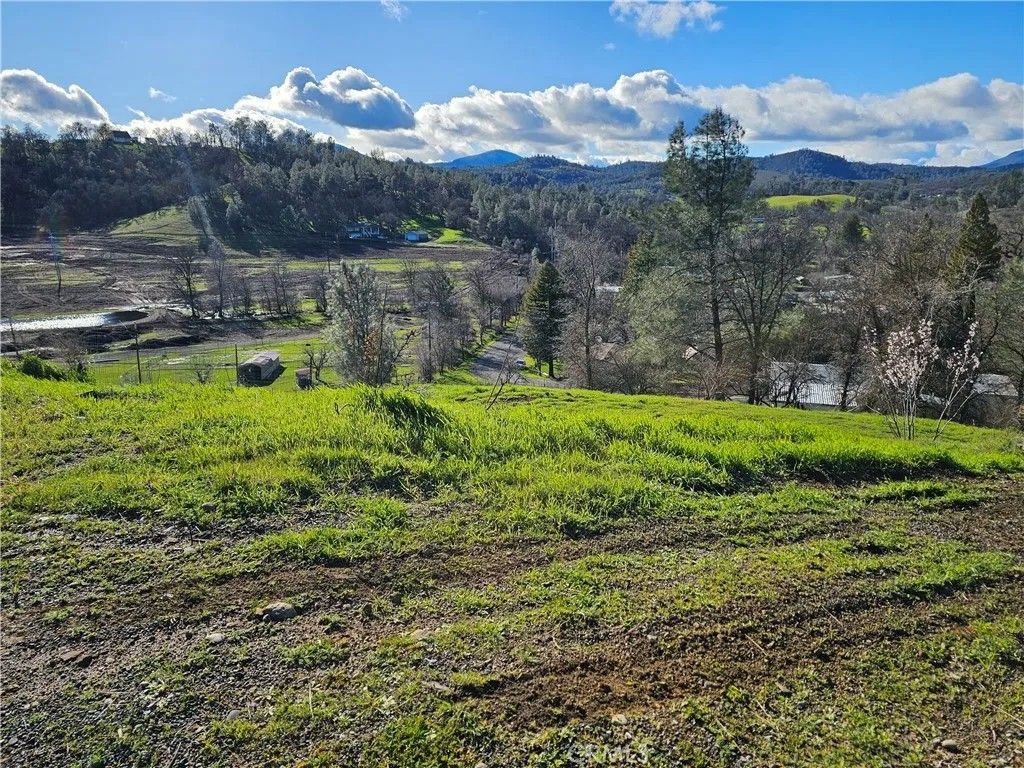 Photo of 10167 Bell, Lower Lake, CA 95457 (MLS # LC26039192)