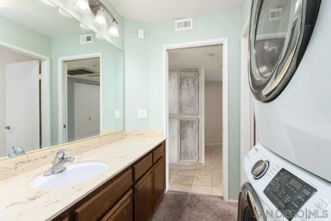 Tiny photo for 2414 Front St #11C, San Diego, CA 92101 (MLS # 250032991)