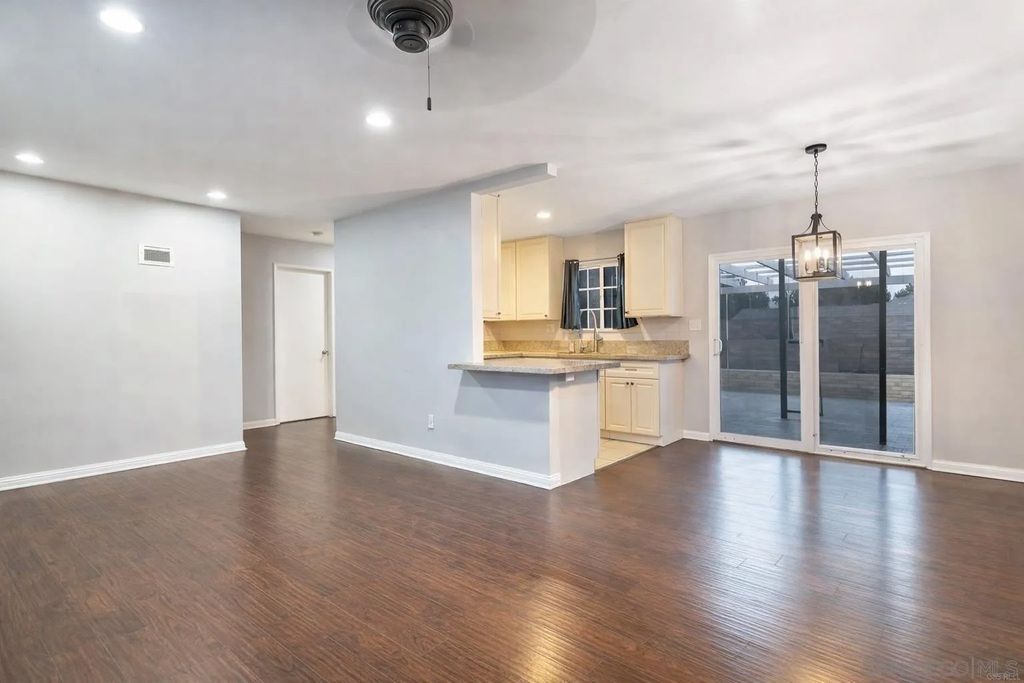 Photo of 557 Parkbrook Street, Spring Valley, CA 91977 (MLS # 2600984)