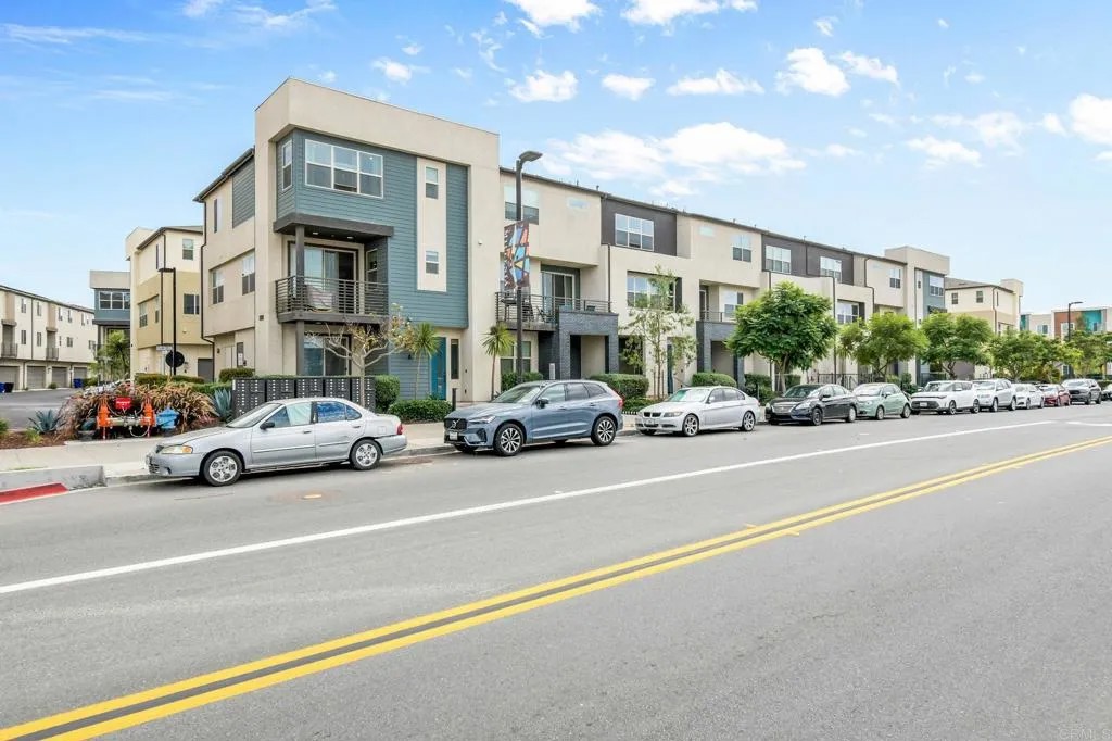 1922 Strata Street 8