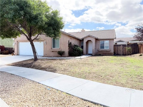 Photo of 13275 Newport Street, Hesperia, CA 92344 (MLS # HD26216269)