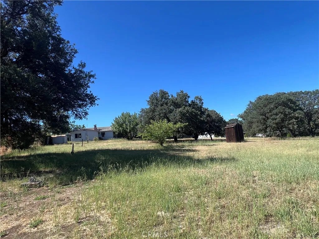 15100 Lakeview