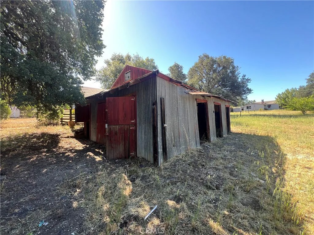 15100 Lakeview