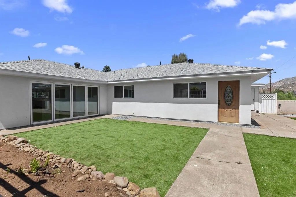 Photo of 12752 Lindo Lane, Lakeside, CA 92040 (MLS # NDP2604784)