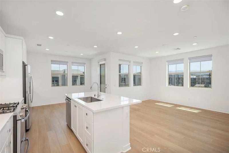 1200 Lasso Way 301