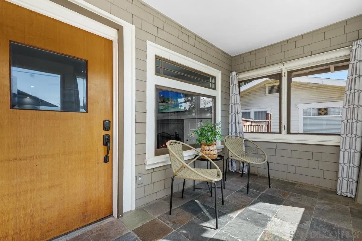 3763 Dana Pl
