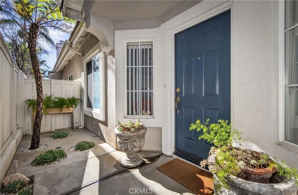 Photo of 29811 Camden Cir, Murrieta, CA 92563 (MLS # SW26014954)