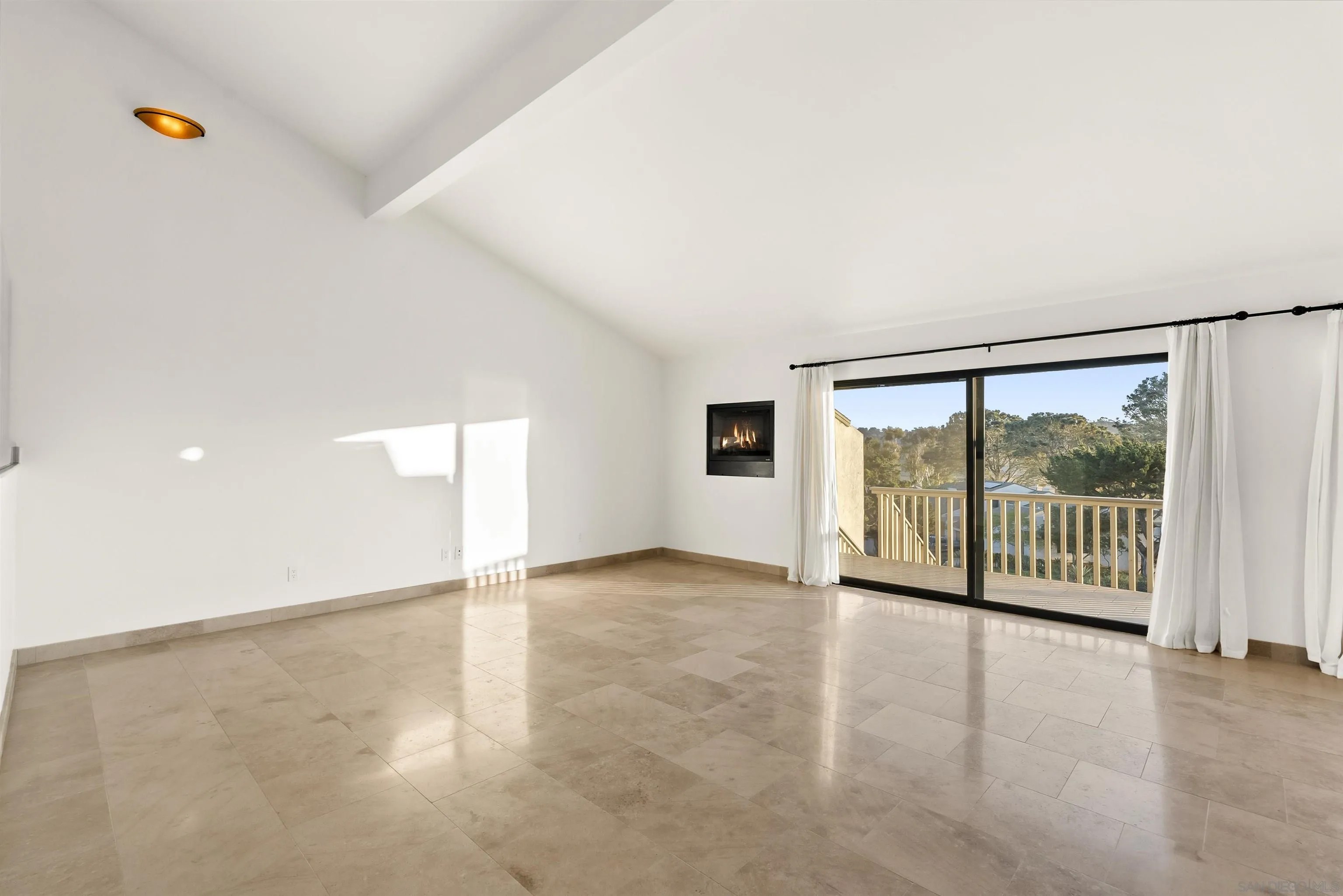 13024 Caminito Mar Villa