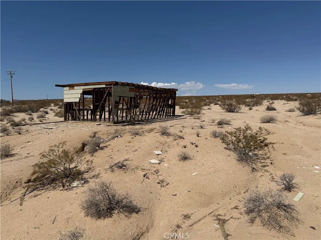 Photo of 0 Lynne, 29 Palms, CA 92277 (MLS # JT26210009)