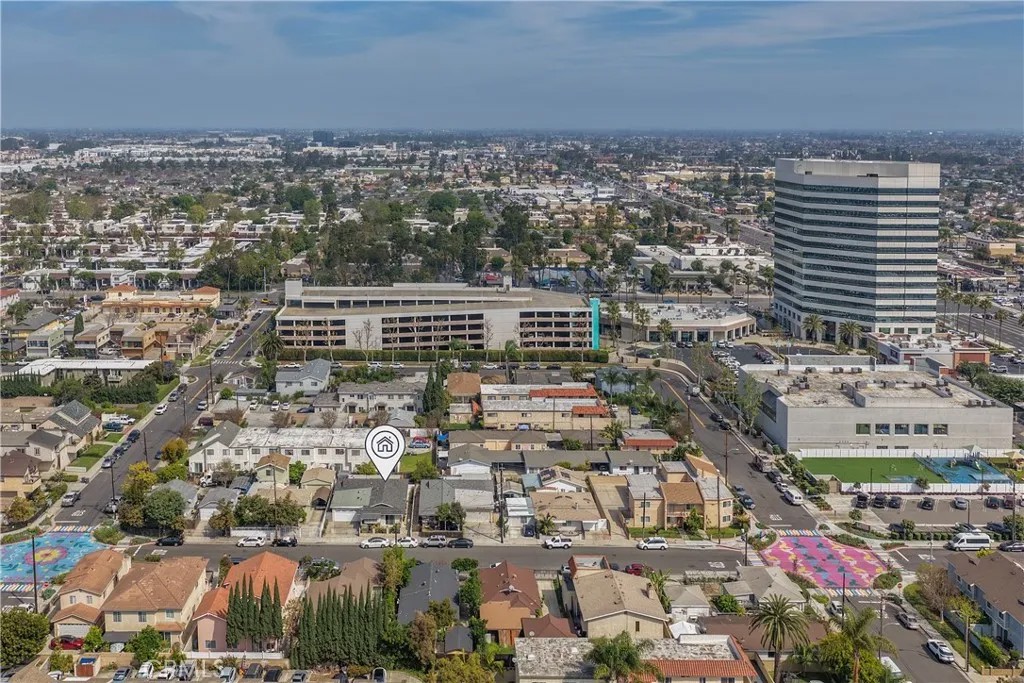 7851 Cypress