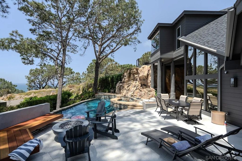 Photo of 390 Hidden Pines Rd, Del Mar, CA 92014 (MLS # 260009746)