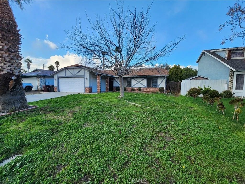 Photo of 26068 Snow Creek Drive, Menifee, CA 92586 (MLS # IV26029646)