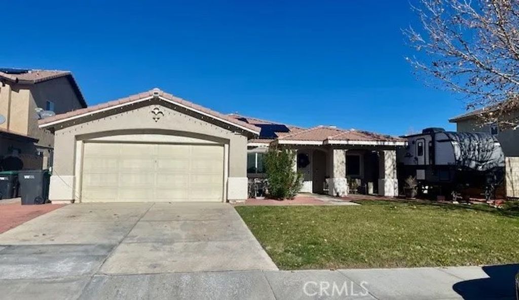 Photo of 3609 Cobb Rd, Lancaster, CA 93535 (MLS # PI25282480)