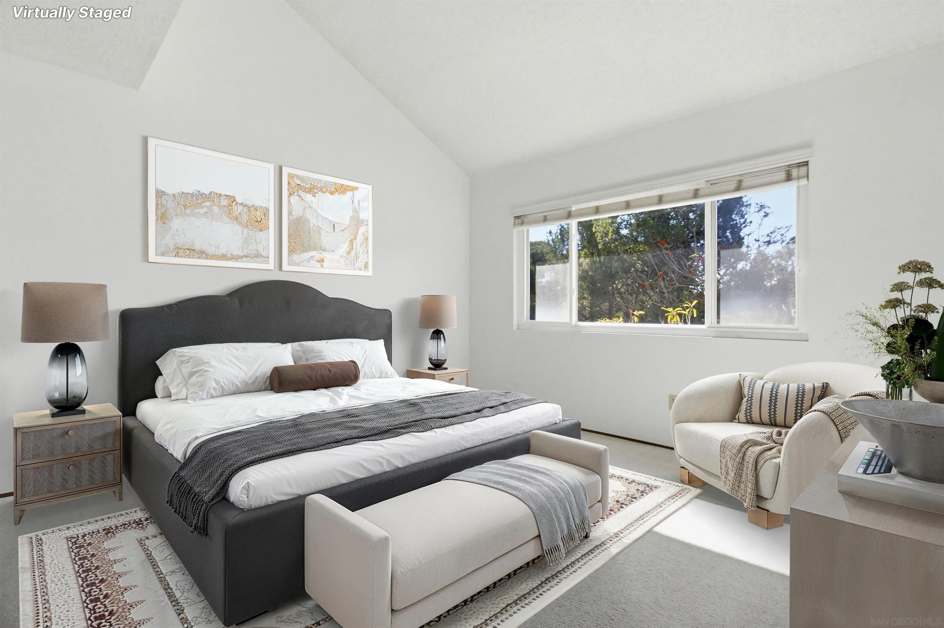 5517 Caminito Katerina