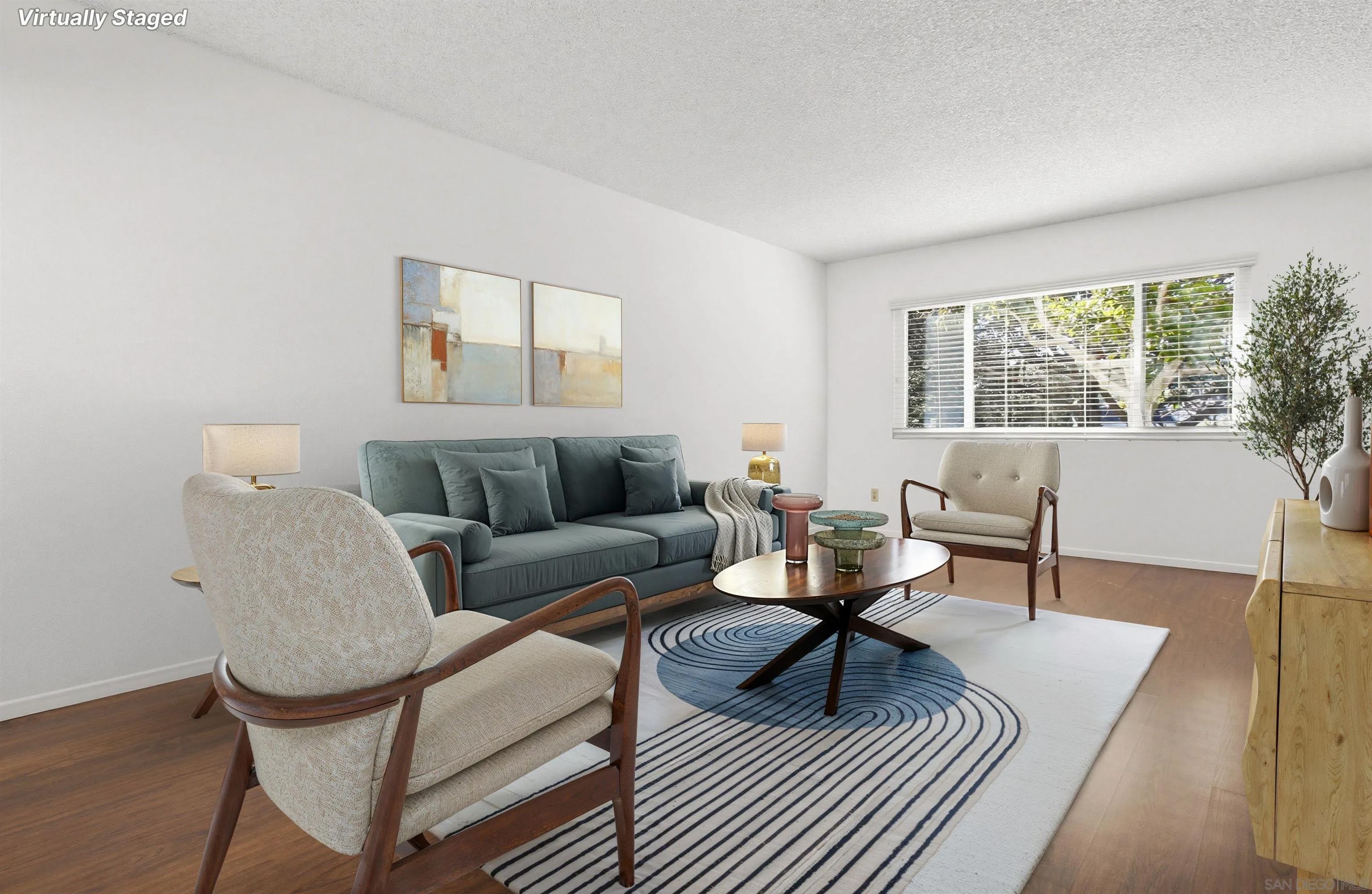 5517 Caminito Katerina