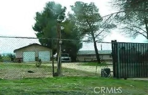 Photo of 46630 172nd St, Lancaster, CA 93535 (MLS # IV26040999)