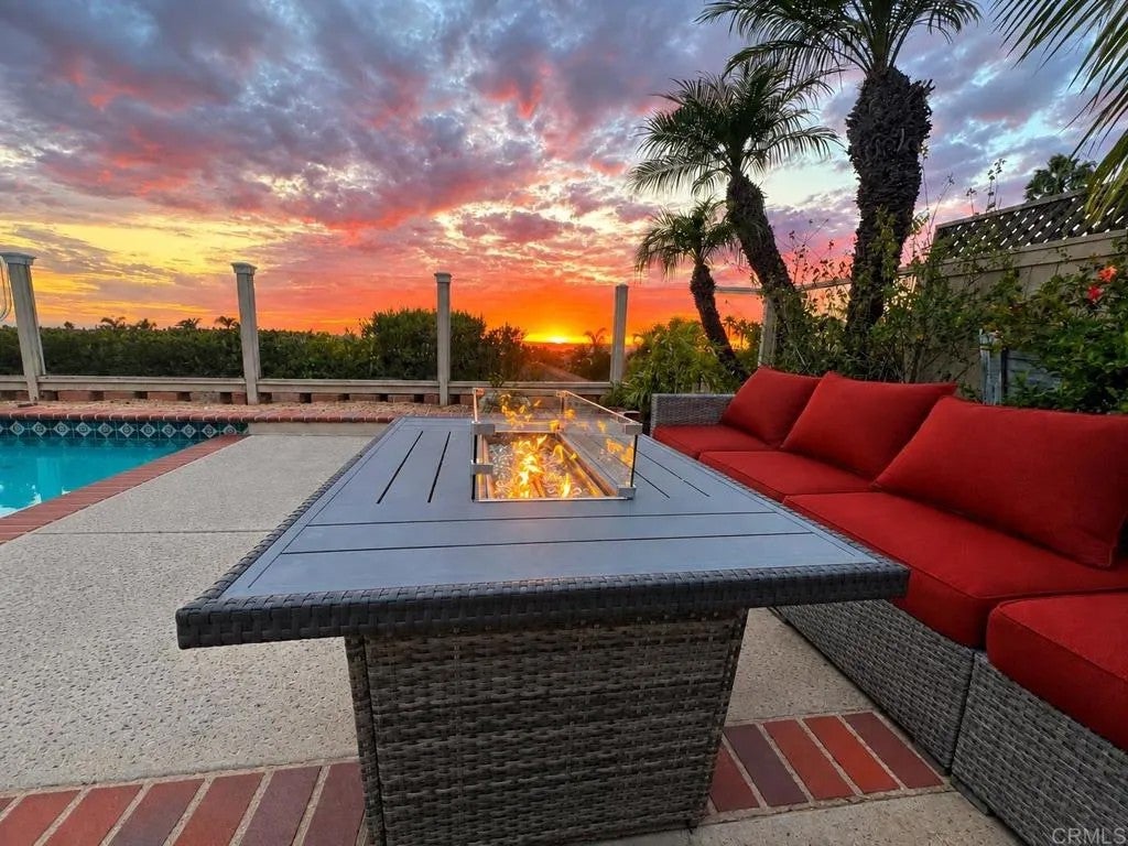 1588 Bella Vista Dr.