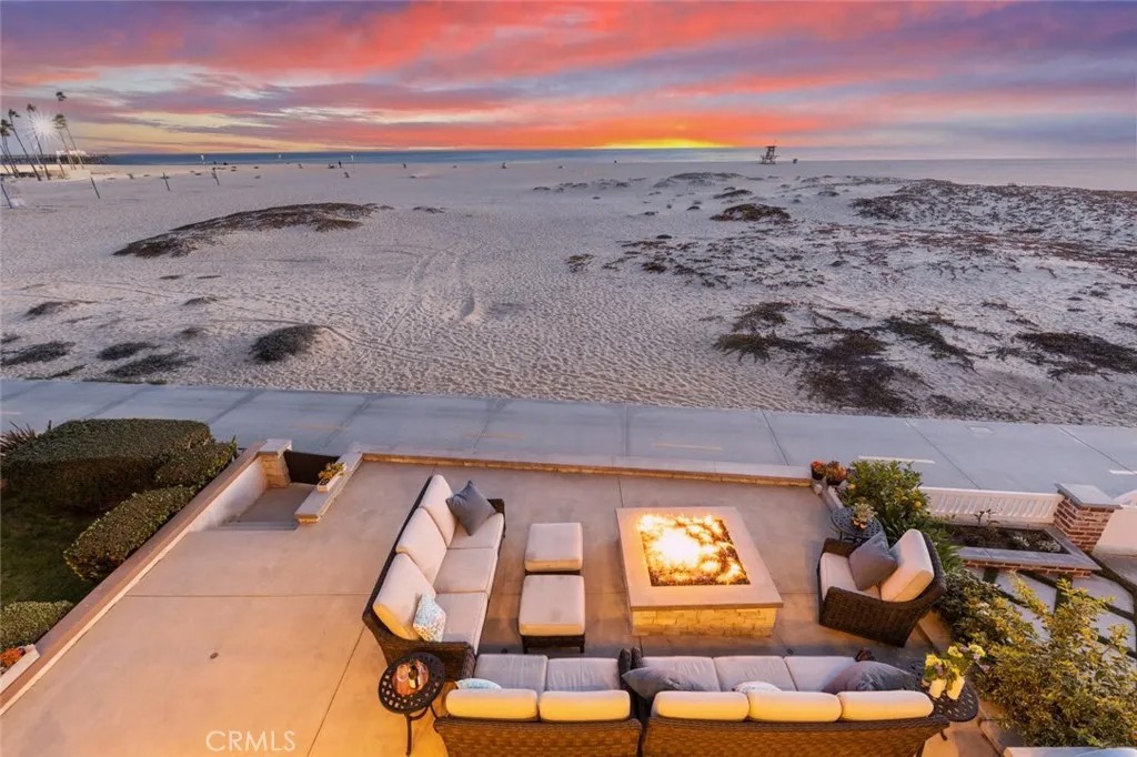 310 E Oceanfront