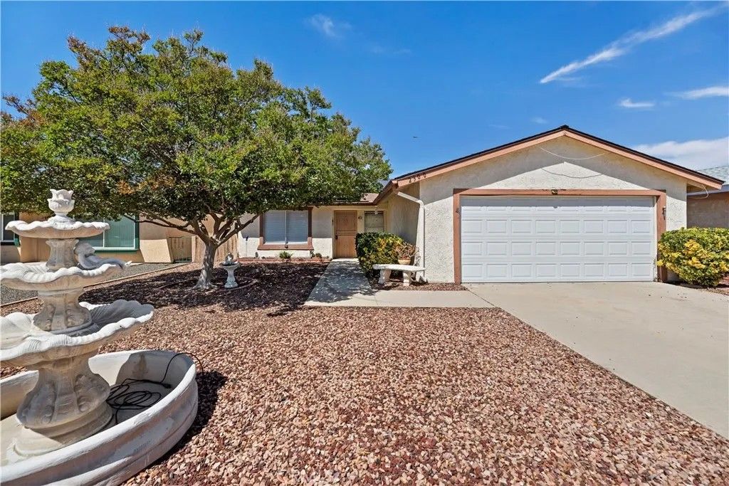 Photo of 2300 El Grande St, Hemet, CA 92545 (MLS # PW26072676)