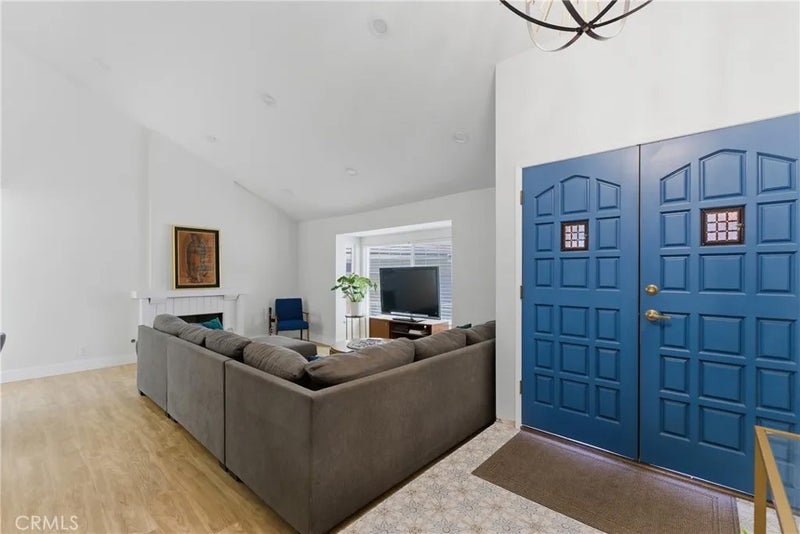 6 Blacksmith Circle