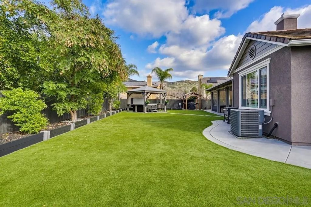 Photo of 2990 Rangpur Ct, Escondido, CA 92027 (MLS # 260003858)