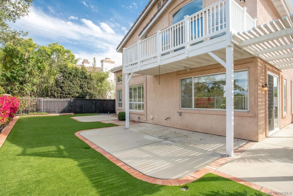 Photo of 881 Windridge Circle, San Marcos, CA 92078 (MLS # 260008522)